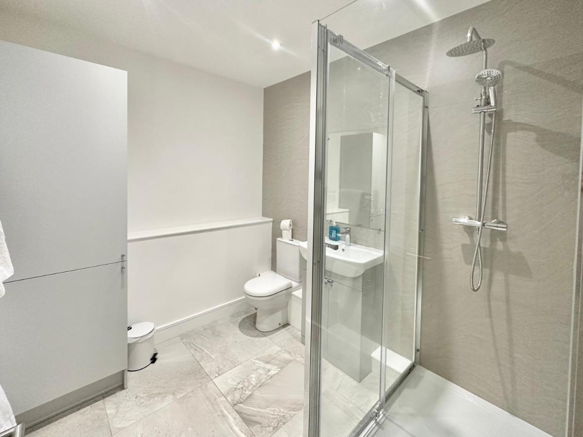 Fountain Apartment No 1 With Free Parking Йорк Екстериор снимка